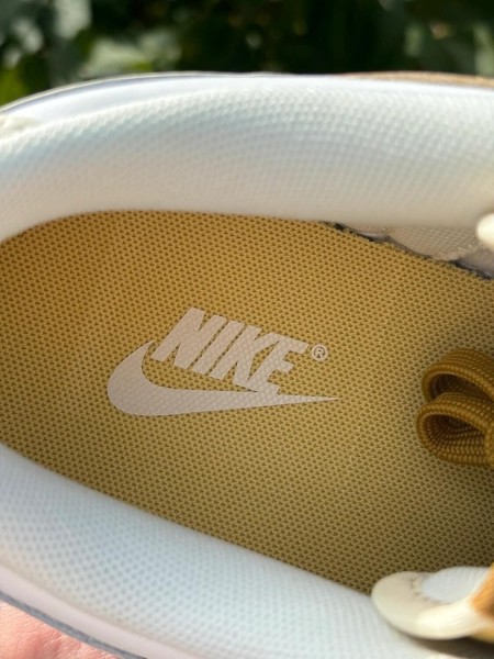 Nike Dunk Low Bronzine - Taille 45,5