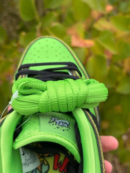 Nike Dunk SB Buttercup X The Powerpuff Girls - Taille 35