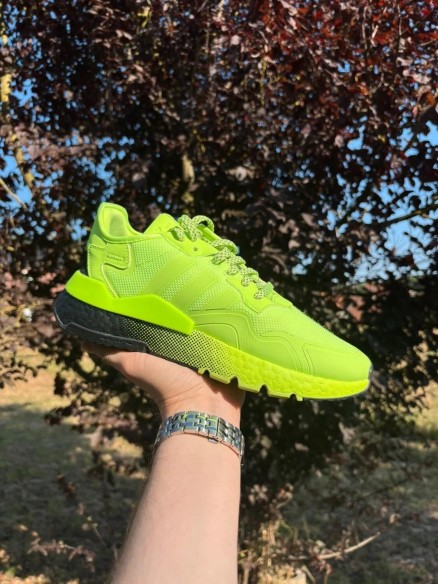 Adidas Nite Jogger Signal Green - Taille 40,5