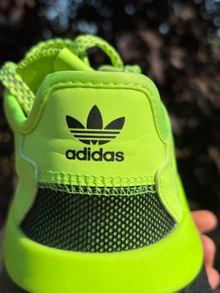 Adidas Nite Jogger Signal Green - Taille 40,5