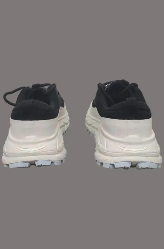 Hoka One One Tor Summit Hidden Characters taille 38 2/3 2