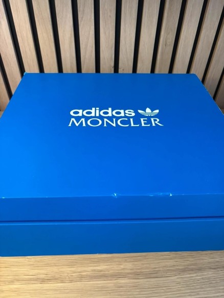 Adidas Campus Black X Moncler - Taille 37,5