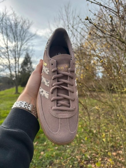 adidas handball spezial earth strata cow print - taille 39,5