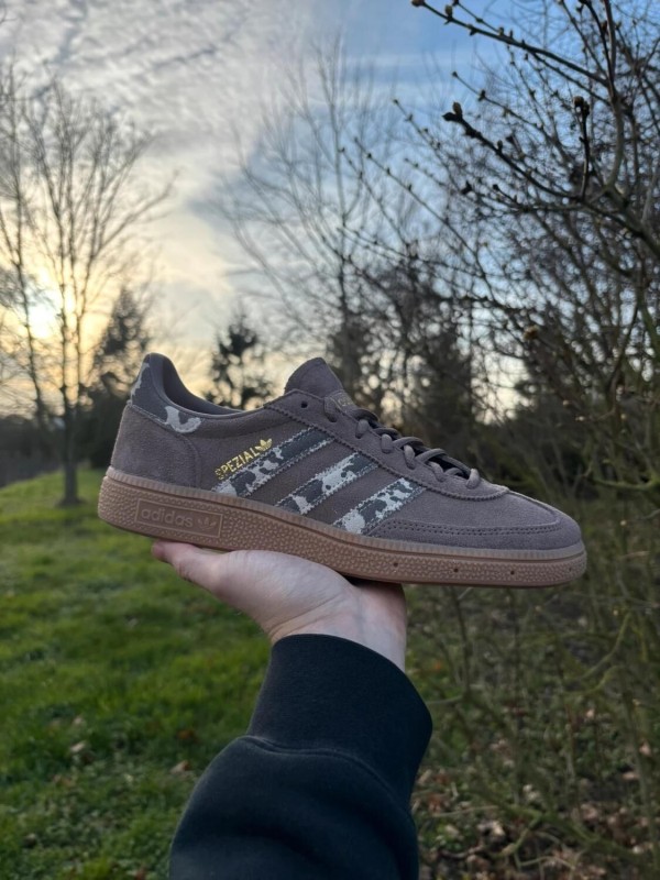 adidas handball spezial earth strata cow print - taille 40