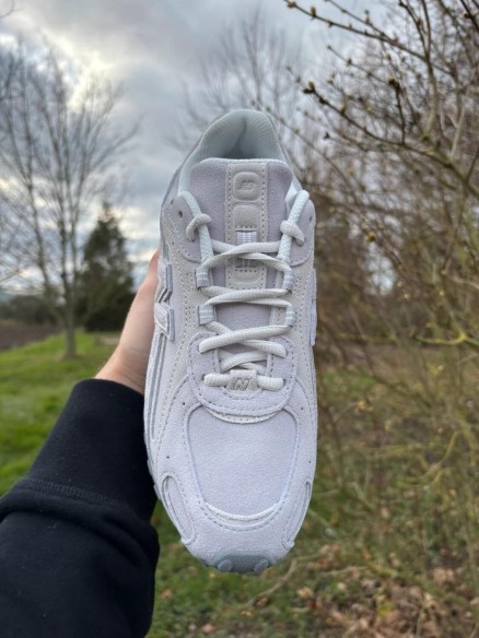 New Balance 204L Pearl Grey - Taille 39,5