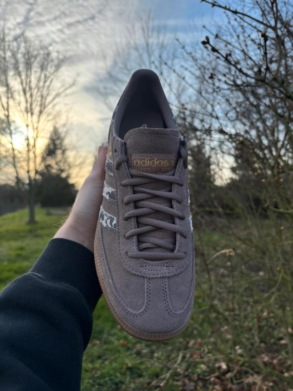 adidas handball spezial earth strata cow print - taille 40 2