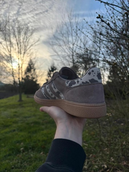 adidas handball spezial earth strata cow print - taille 40