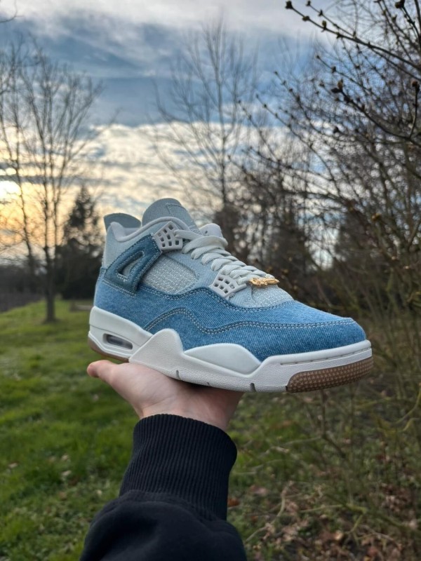 Jordan 4 worn blue denim - taille 39 2