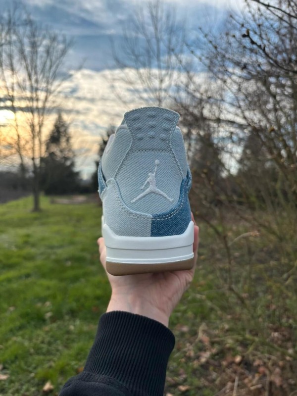 Jordan 4 worn blue denim - taille 39 2