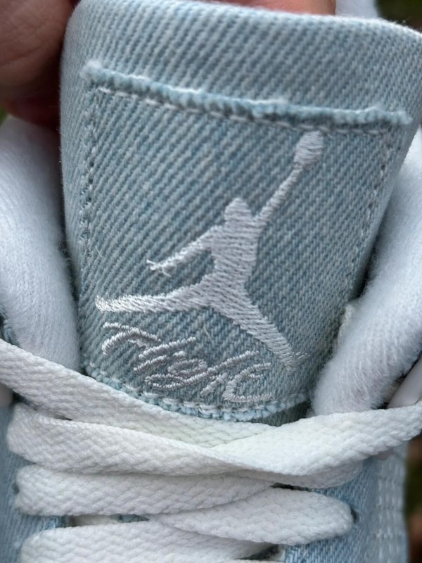 Jordan 4 worn blue denim - taille 39 2