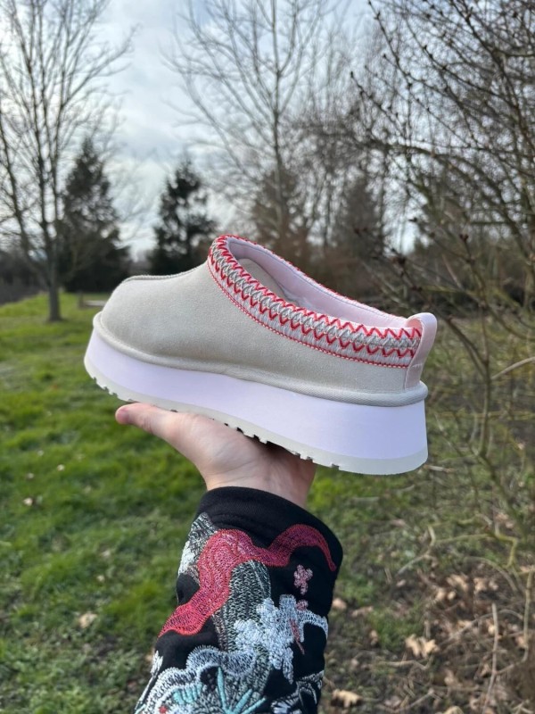 UGG Tazz Love '26 Sea Salt Rosetta - Taille 39 2