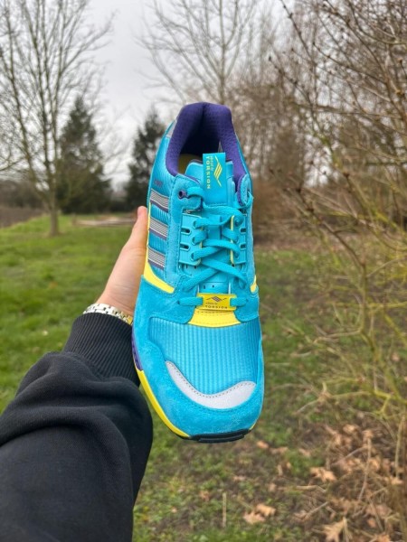 Adidas ZX 8000 consortium blue glow - Taille 44