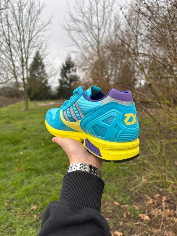 Adidas ZX 8000 consortium blue glow - Taille 44 2