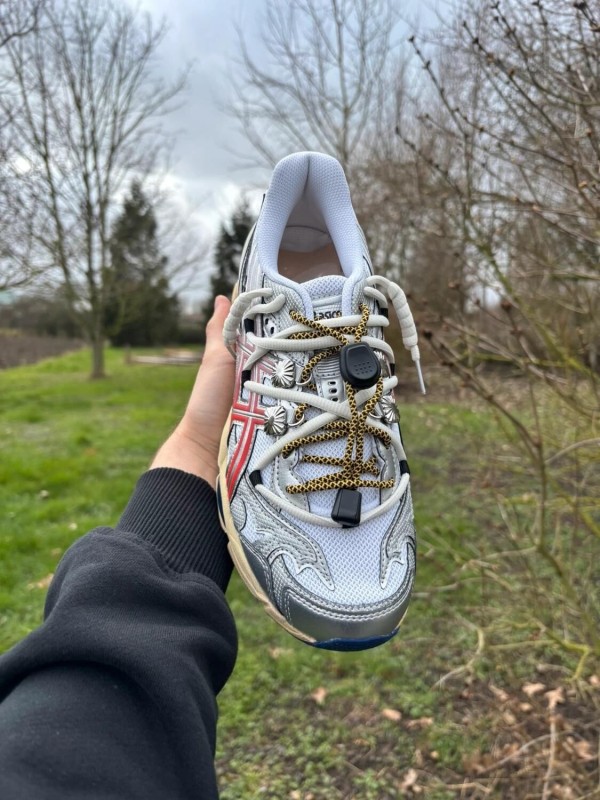 Asics Gel-Cumulus 16 Red Pure Silver X Toga - Taille 41,5 2