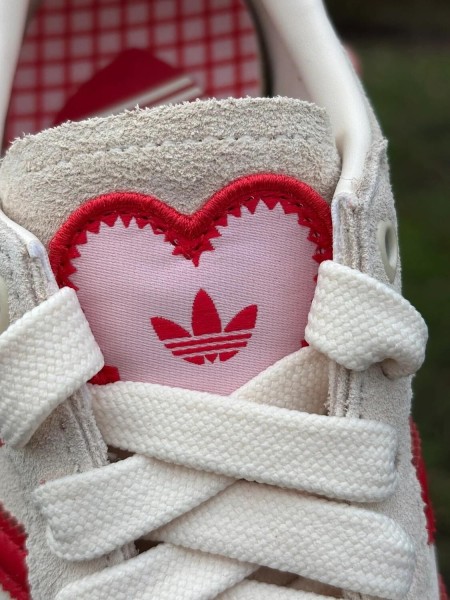 adidas handball spezial valentine's day - taille 38,5