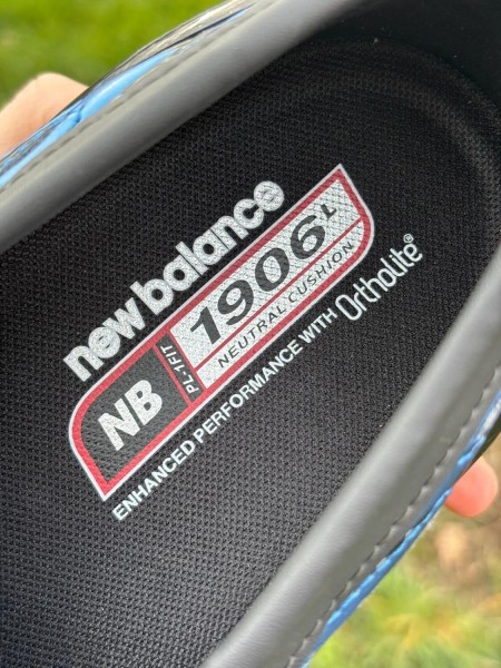 New balance 1906L Metallic blue - taille 43