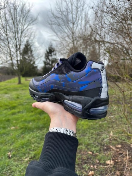 Nike Air Max 95 OG Purple Camo - Taille 40,5