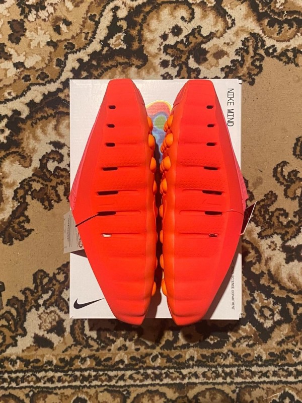 Nike Mind 001 2