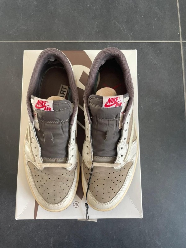 Travis Scott Jordan 1 Low Reverse Mocha - EU 45 // US 11 2