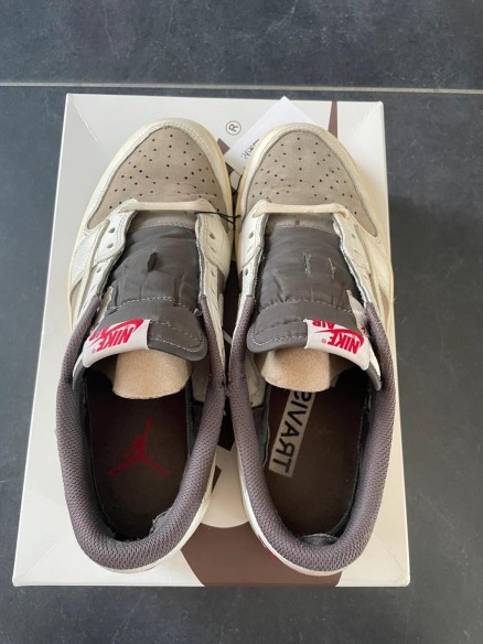 Travis Scott Jordan 1 Low Reverse Mocha - EU 45 // US 11