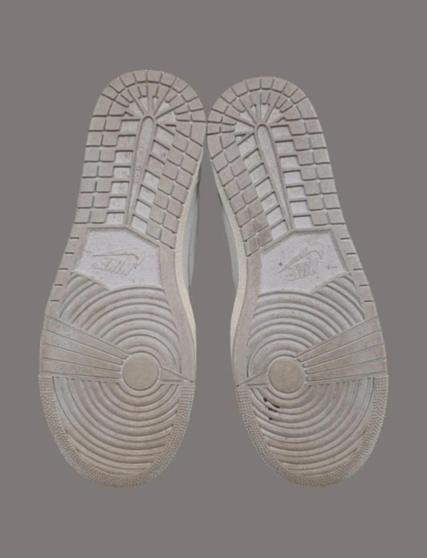 Nike Air Jordan 1 Low 85 Neutral Grey taille 42,5 2