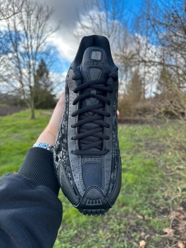 Nike Shox R4 Black Floral - Taille 41 2