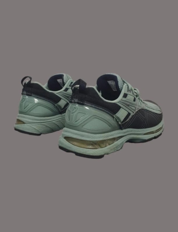 Asics Gel Burz 2 Kiko Kostadinov Seafoam taille 42 2