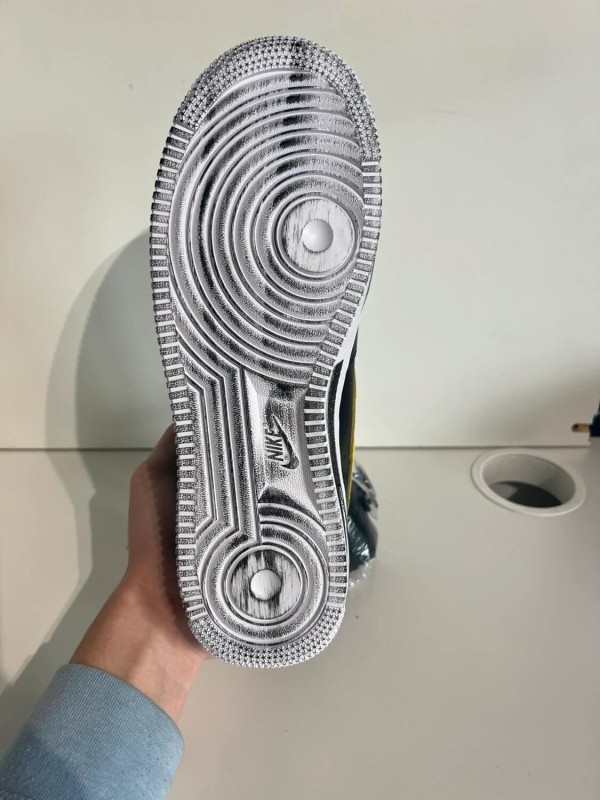 Nike Air Force 1 Low Para-Noise 3.0 maat 42,5 2
