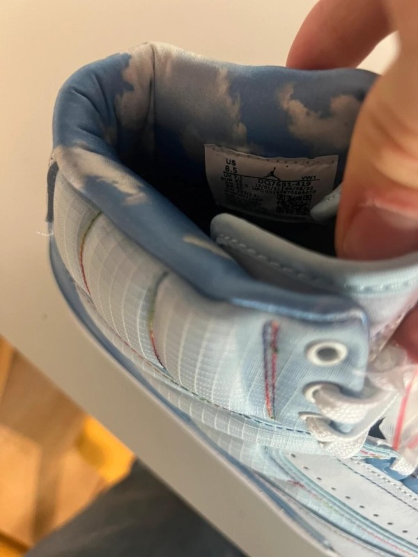 Nike Air Jordan 2 J Balvin maat 42 2