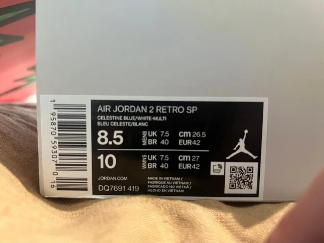 Nike Air Jordan 2 J Balvin maat 42 2