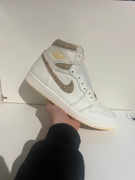 Nike Air Jordan 1 High Vibrations of Naija
