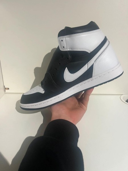 Nike Air Jordan 1 High Black White