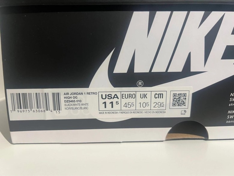 Nike Air Jordan 1 High Black White