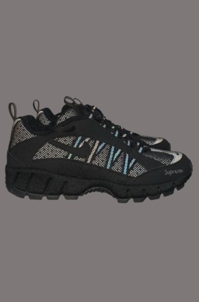 Nike Supreme Humara Black taille 41