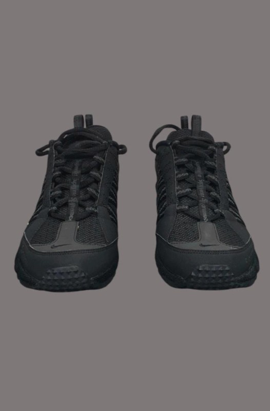 Nike Supreme Humara Black taille 41 2