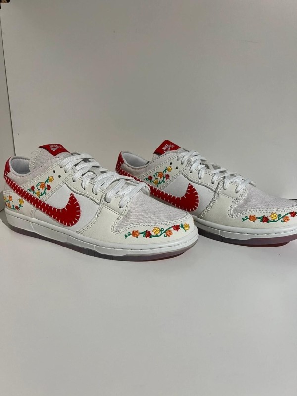 Nike SB dunk low N7 Decon Opti Yellow University Red 2