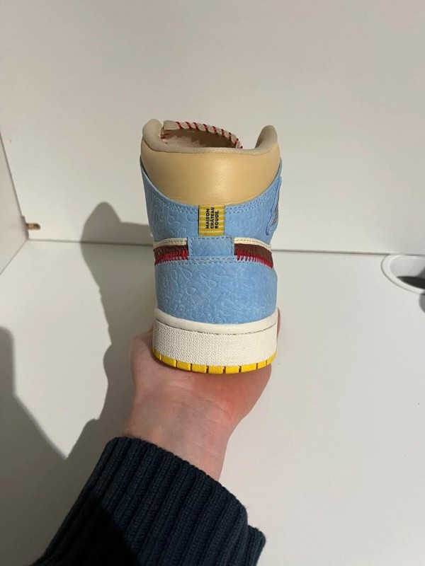 Nike Air Jordan 1 Mid Fearless Maison Chateau Rouge 2