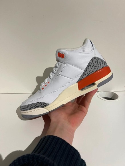 Nike Air Jordan 3 Georgia Peach