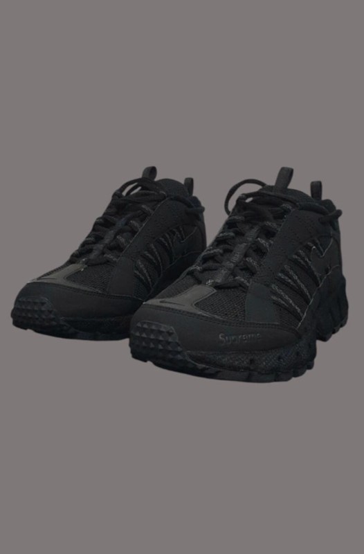 Nike Supreme Humara Black taille 41 2