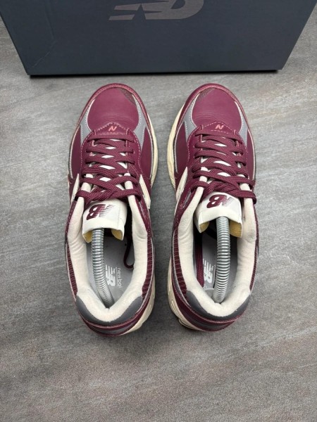 New Balance 2002r Bordeaux - Taille 40,5