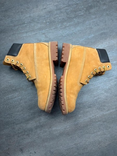Boots Timberland Premium 6-inch ( taille 40 )