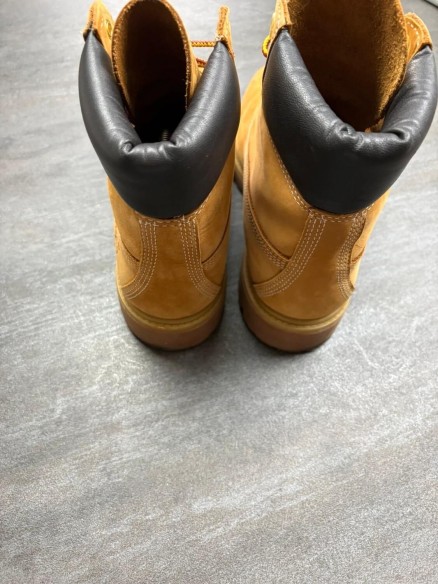 Boots Timberland Premium 6-inch ( taille 40 )