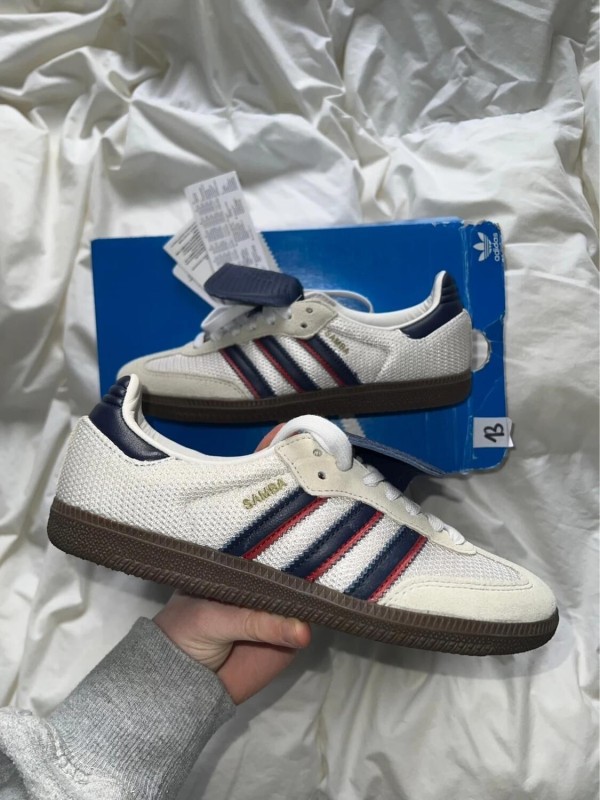 Adidas samba blanche et bleu