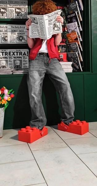 Crocs lego rouge taille 42-43