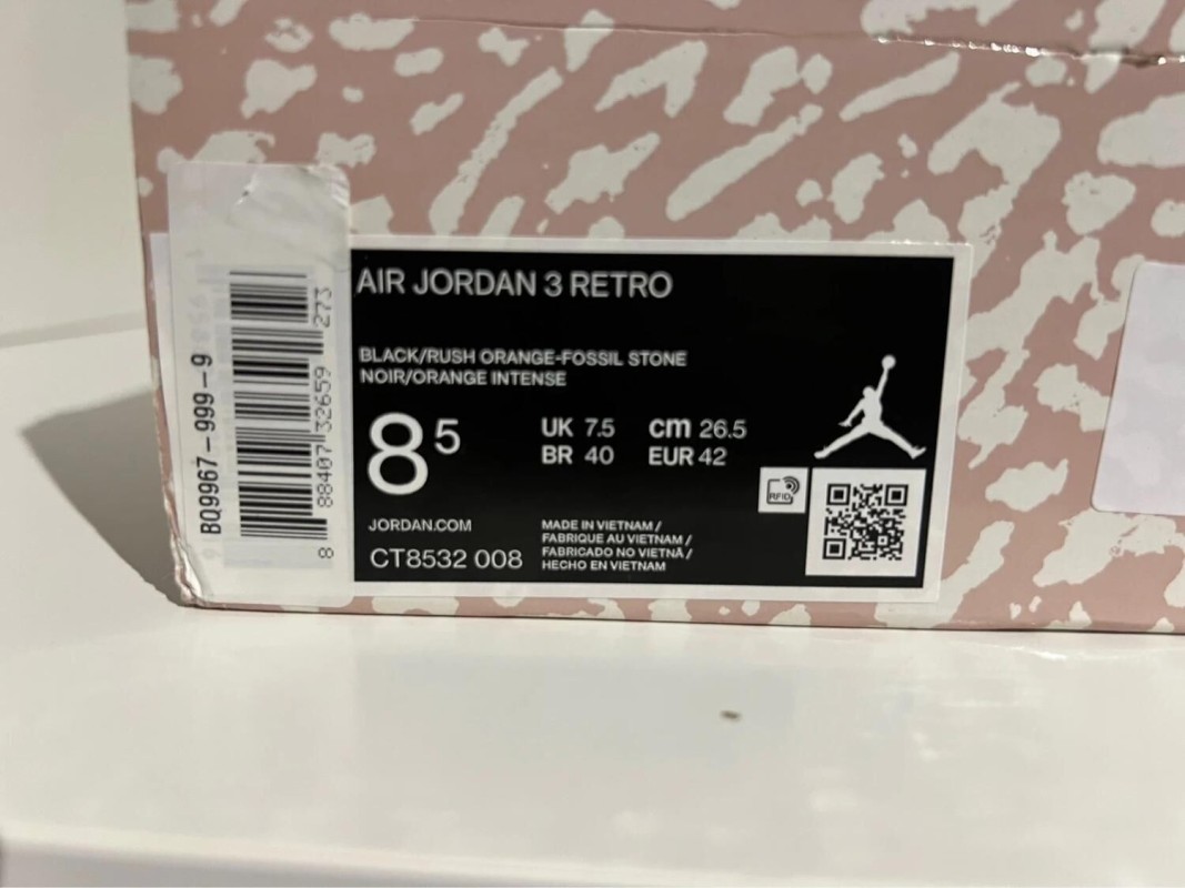 Nike Air Jordan 3 Desert Elephant 2