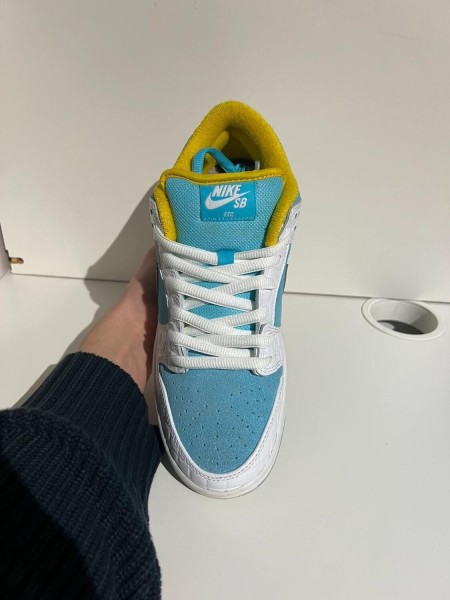 Nike SB Dunk Low FTC Lagoon Pulse