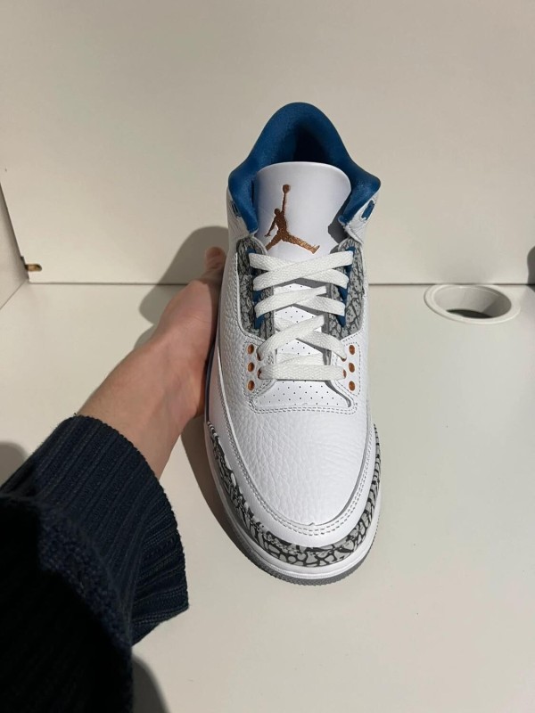 Nike Air Jordan 3 Wizards 2