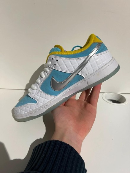 Nike SB Dunk Low FTC Lagoon Pulse