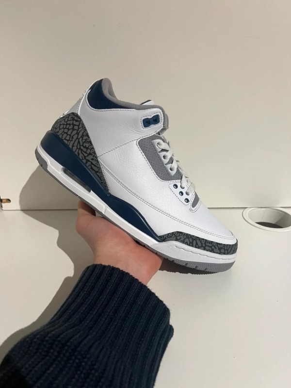 Nike Air Jordan 3 Midnight Navy