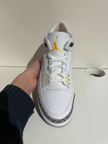 Nike Air Jordan 3 Laser Orange